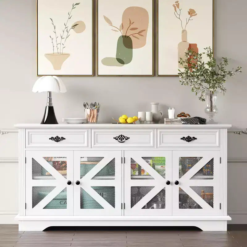 Credenza da fattoria da 63" con stazione di ricarica – 3 cassetti, 4 ante, ripiani regolabili